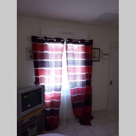Bangala Apartment Cuffies ภายนอก รูปภาพ